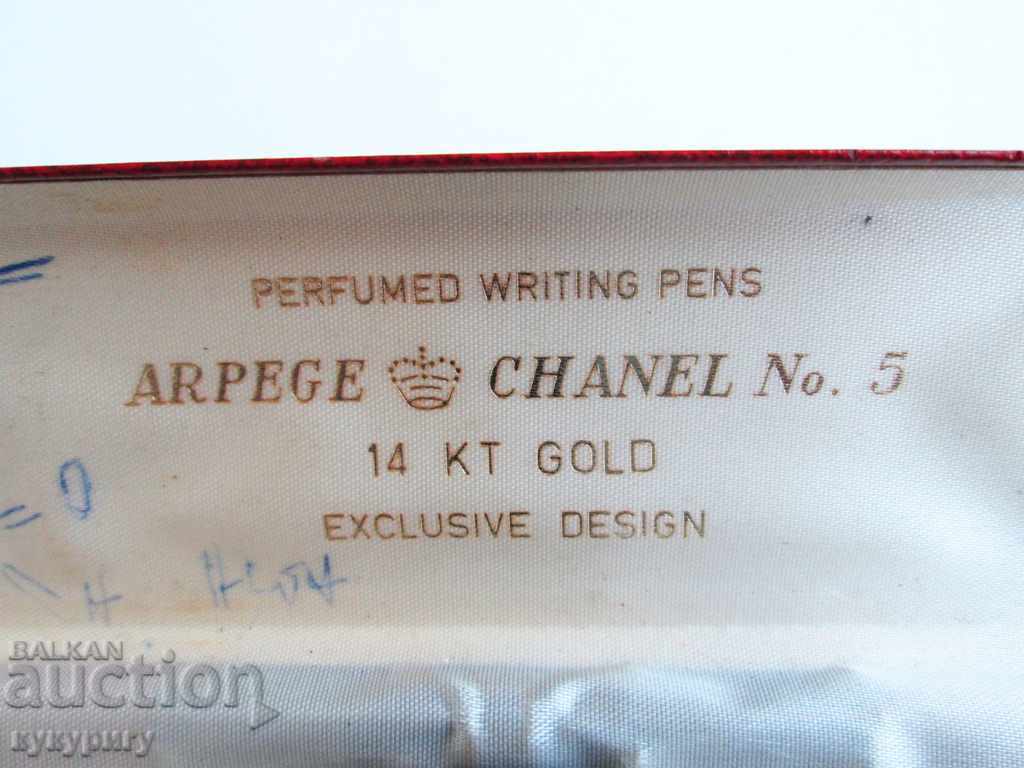 Pen Pen Pen Pen Pen Pen Chanel Nr.5 cu preț 15.00 BGN | € 7.67