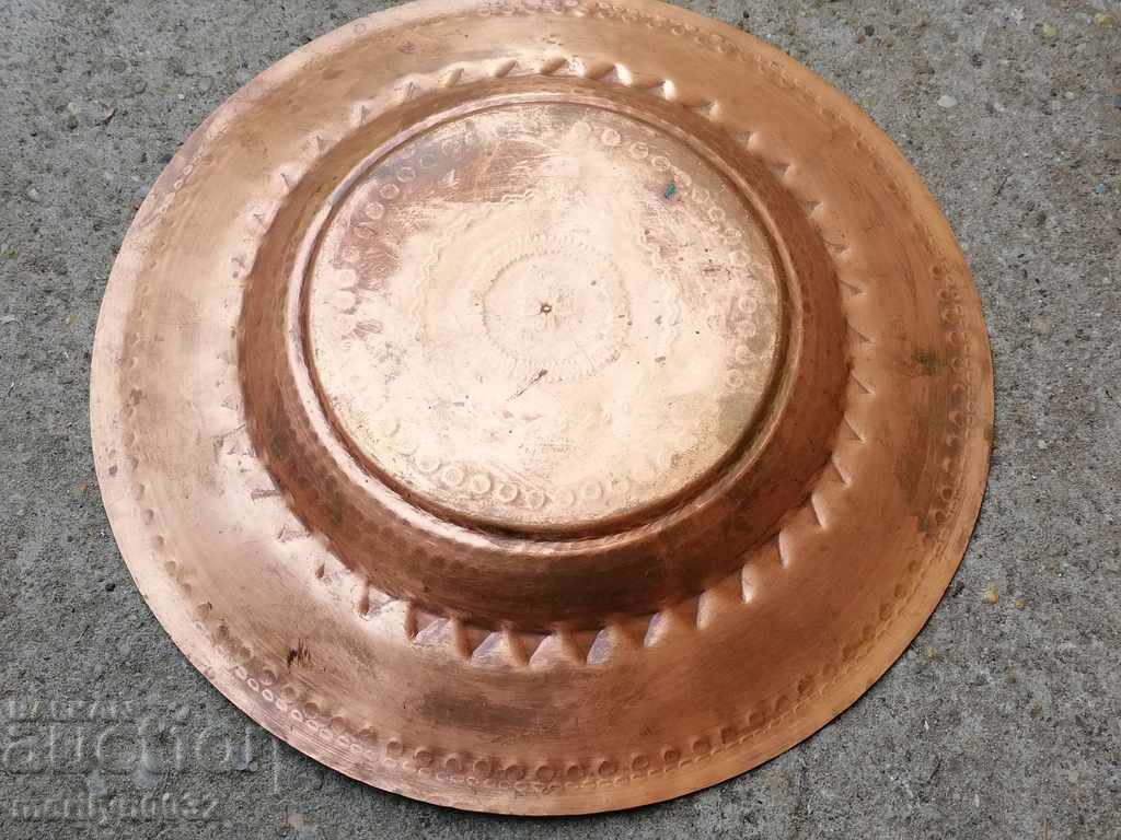 Auction Ancient sahane, pan, tass, copper vessel, baker Auction Ancient sahane, pan, tass, copper vessel, baker