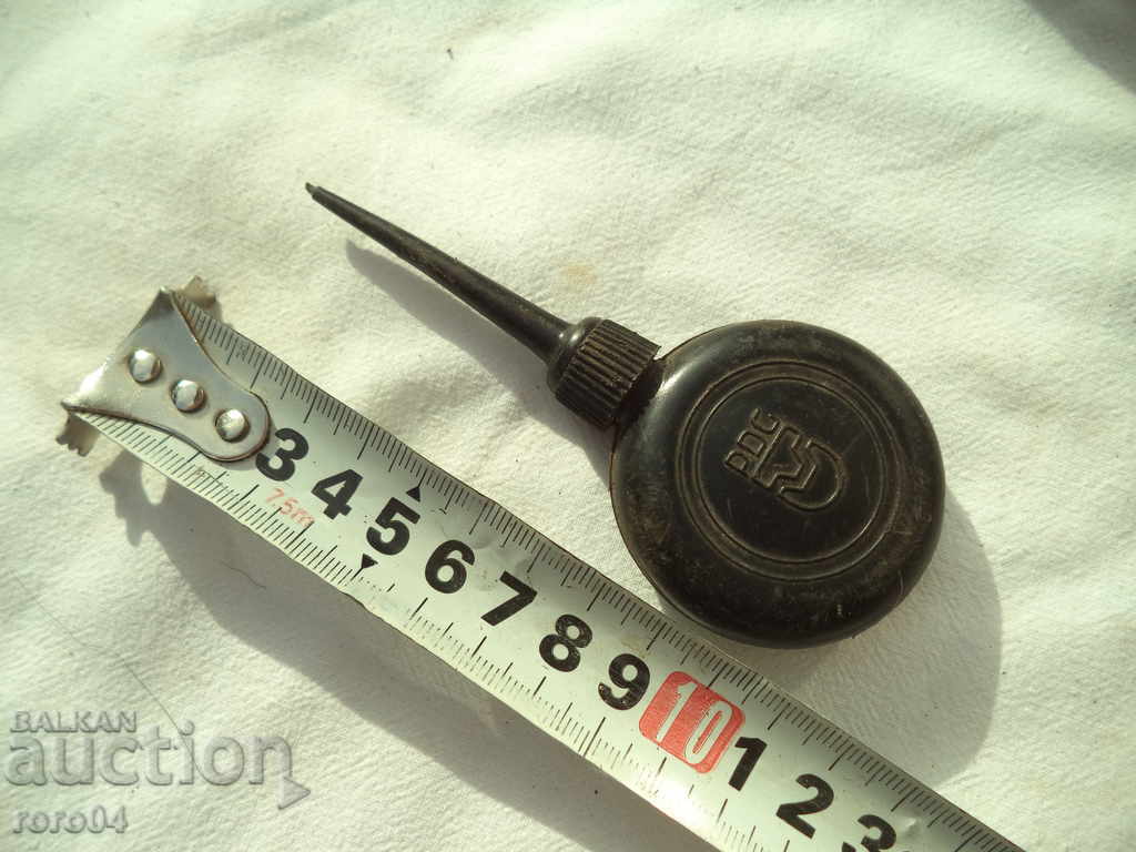 CHASOVNIKARKA MASLYONKA with price 9.99 BGN | € 5.11 CHASOVNIKARKA MASLYONKA with price 9.99 BGN | € 5.11