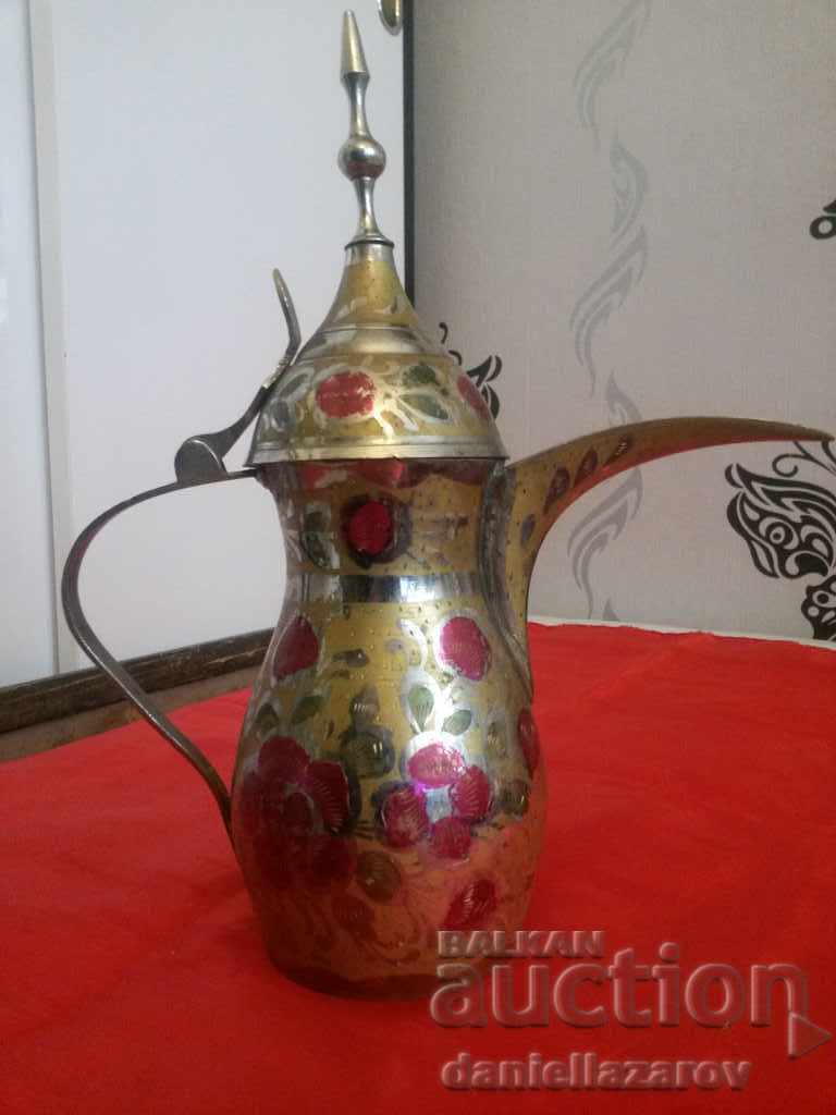 Όμορφο οθωμανικό τσάι καφέ Kana Ibrk