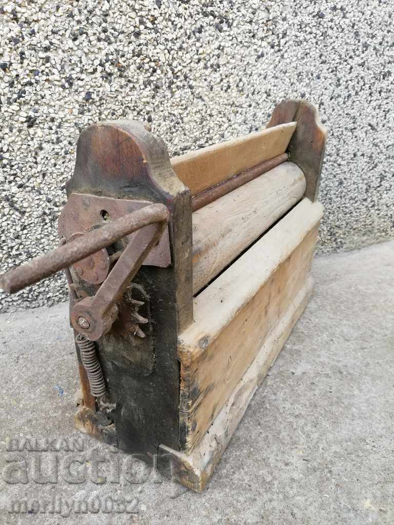 Old manga to clean the cotton gobbler with price 94.00 BGN | € 48.06 Old manga to clean the cotton gobbler with price 94.00 BGN | € 48.06