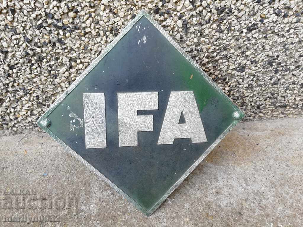 Έμβλημα για αυτοκίνητο IFA επιβατικό φορτηγό