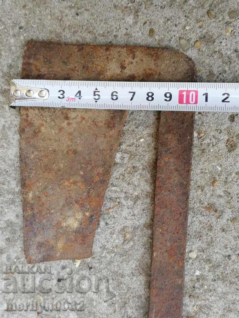 Delivery of An old ax tool wrought iron Delivery of An old ax tool wrought iron