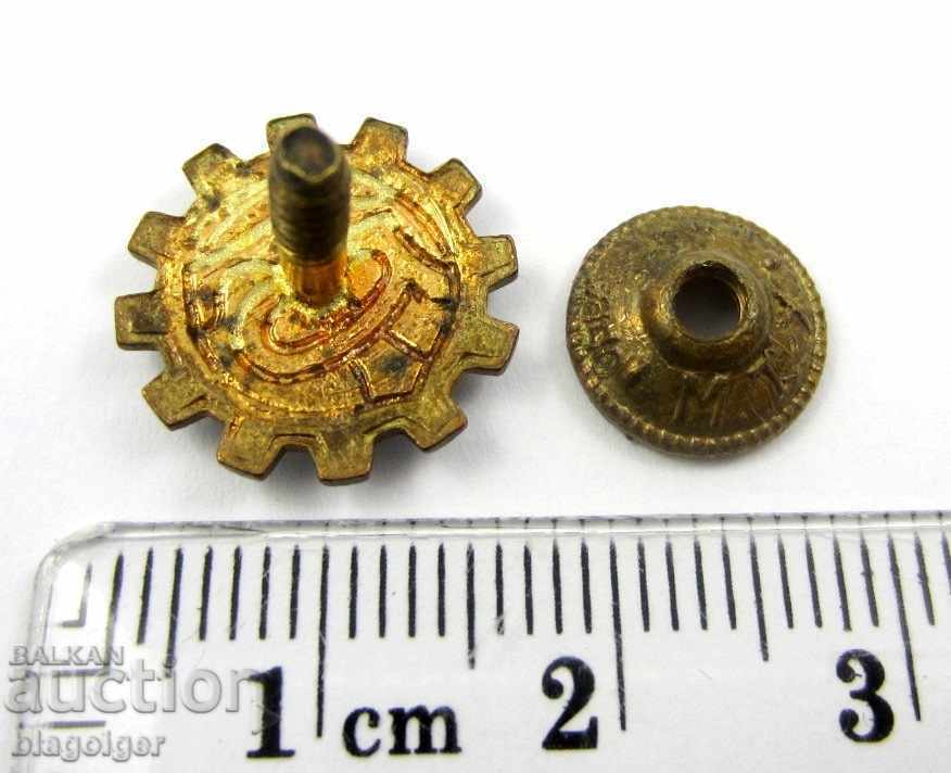 ФУТБОЛ -ДСО ТРУДОВИ РЕЗЕРВИ-РУСИЯ-1940-ЧЛЕНСКА СТАРА ЗНАЧКА - 5 ФУТБОЛ -ДСО ТРУДОВИ РЕЗЕРВИ-РУСИЯ-1940-ЧЛЕНСКА СТАРА ЗНАЧКА - 5