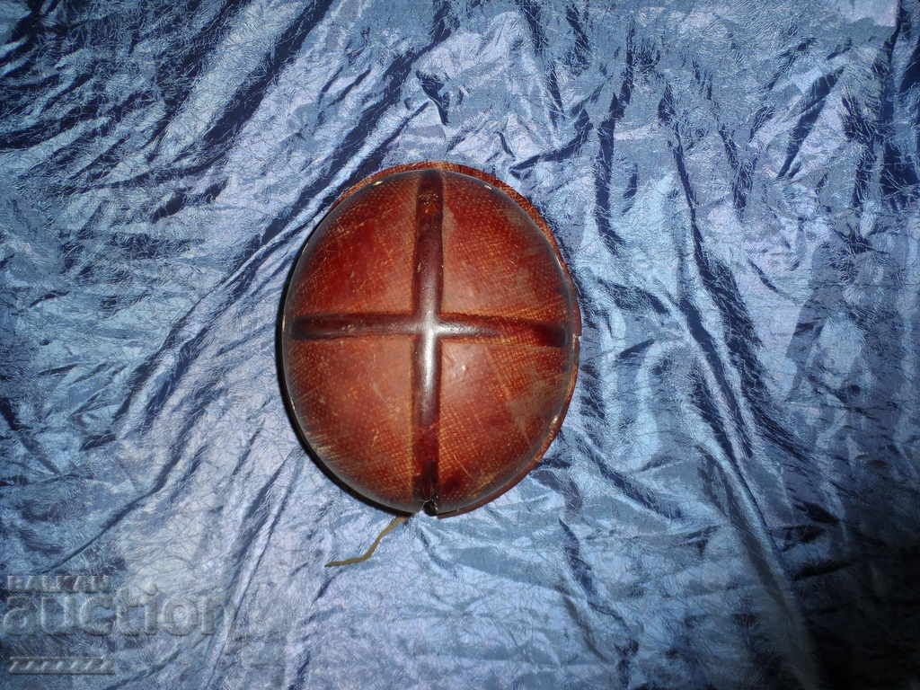 Παράδοση παλιό κράνος Παράδοση παλιό κράνος