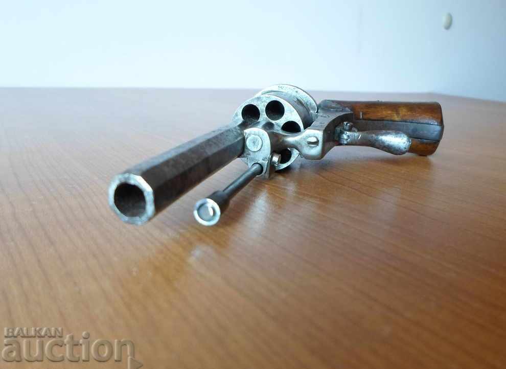 Delivery of pistol pistol Revolver Lefushe Delivery of pistol pistol Revolver Lefushe