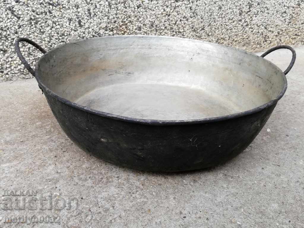 Old copper pan copper casserole copper vessel Old copper pan copper casserole copper vessel