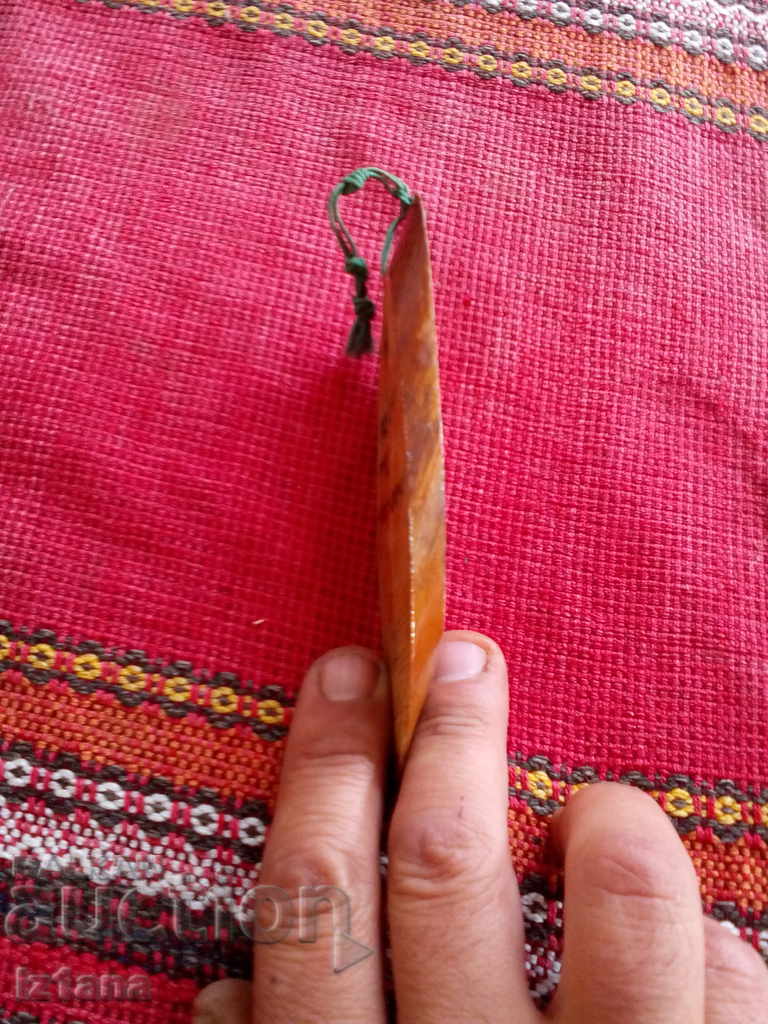 An old wooden souvenir with price 6.00 BGN | € 3.07 An old wooden souvenir with price 6.00 BGN | € 3.07