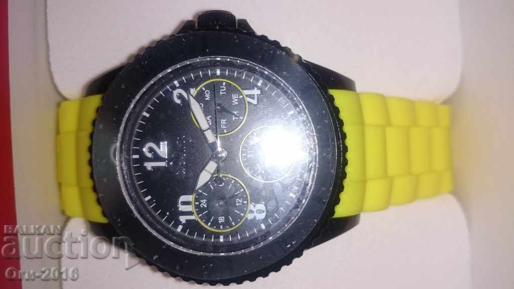 Auction Clock s.Oliver Auction Clock s.Oliver