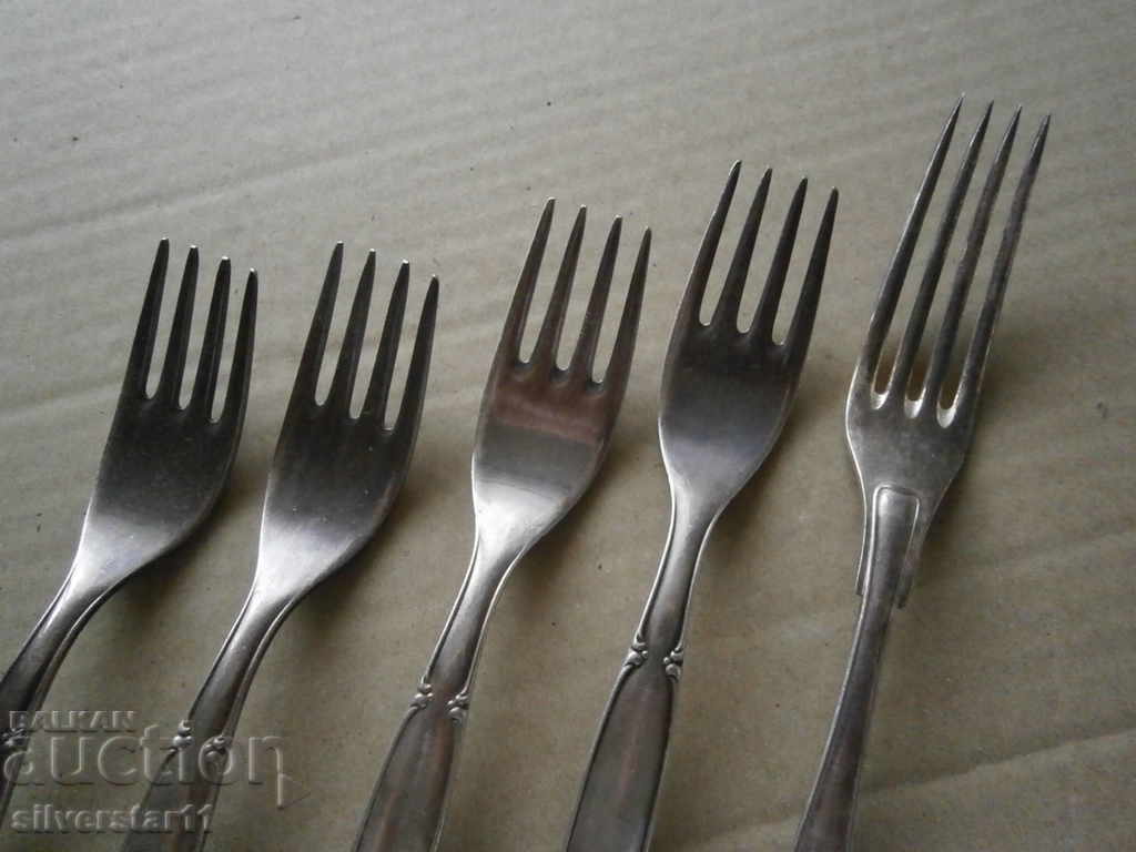 Δημοπρασία πολύ παλιά παχιά επάργυρα πιρούνια 100 micron Δημοπρασία πολύ παλιά παχιά επάργυρα πιρούνια 100 micron