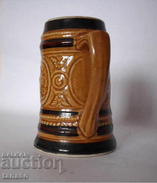 Релефна керамична стара немска халба - 6 Релефна керамична стара немска халба - 6