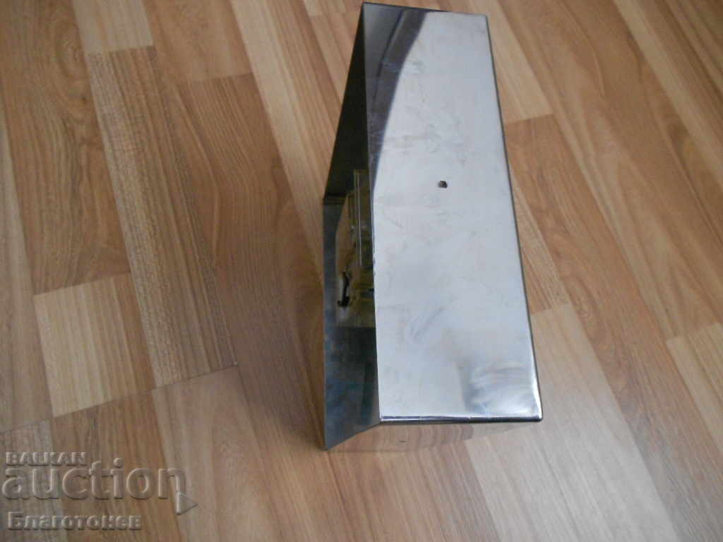 Delivery of Clock tranzistor spendia Delivery of Clock tranzistor spendia