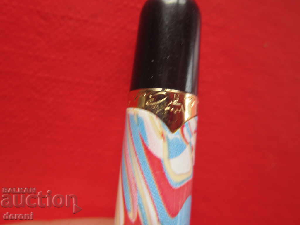 Delivery of Rare French pen Pen Pen Creeks Delivery of Rare French pen Pen Pen Creeks