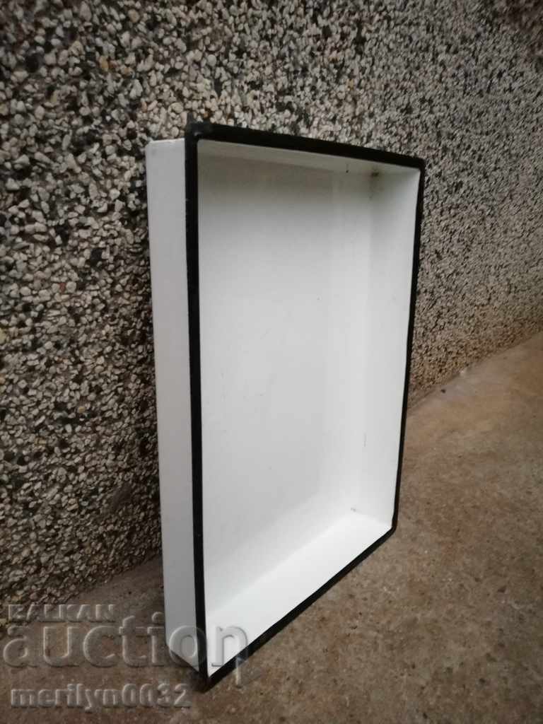 Old enamelled tray, enamel bowl, pan, tray - 7 Old enamelled tray, enamel bowl, pan, tray - 7