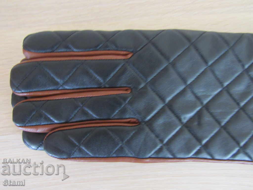Leather men's black and brown gloves, new with price 49.00 BGN | € 25.05