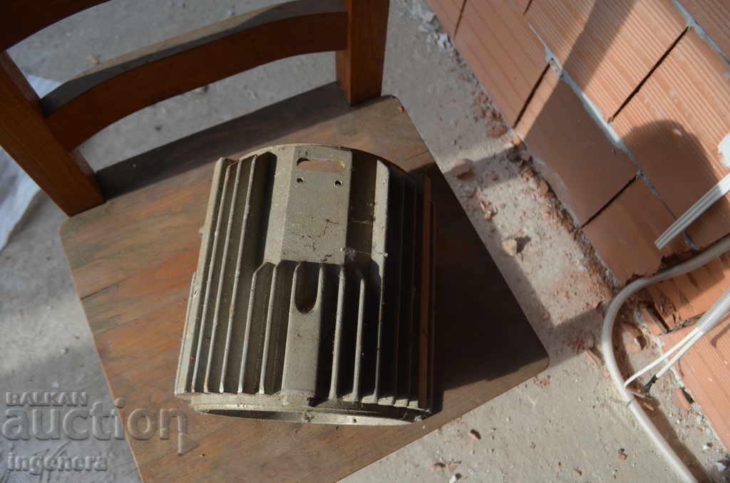 Auction BODY, LEATHER FOR ELECTRIC MOTOR Auction BODY, LEATHER FOR ELECTRIC MOTOR