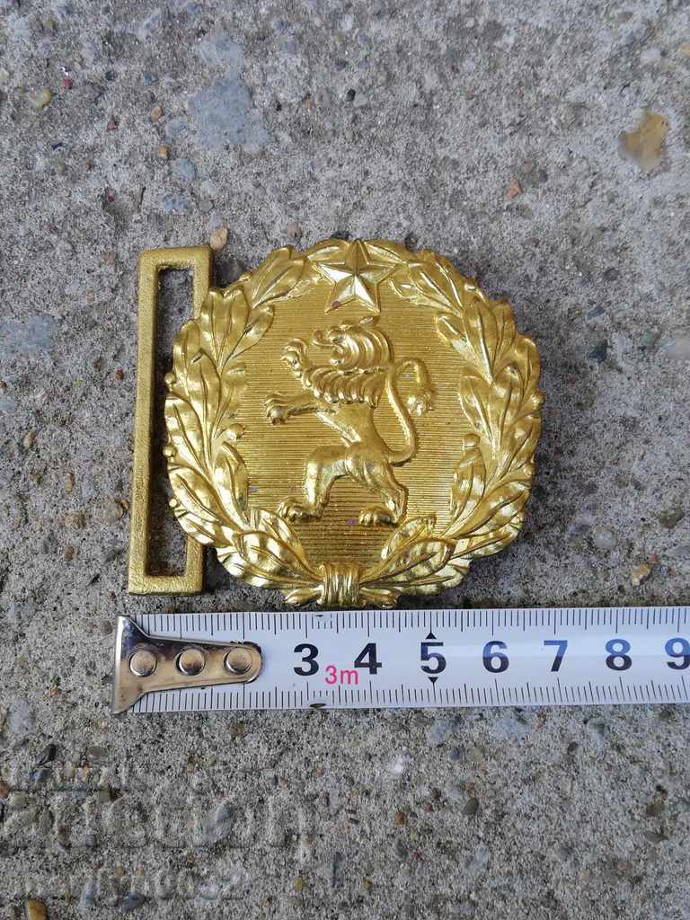 Auction  Officer's bronze belt buckle, buzzer lurked in Bulgaria