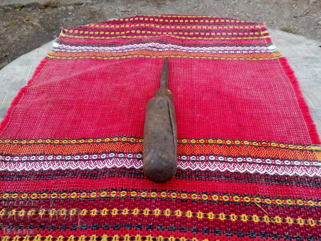 Antique tool, connecting rod with price 16.00 BGN | € 8.18 Antique tool, connecting rod with price 16.00 BGN | € 8.18