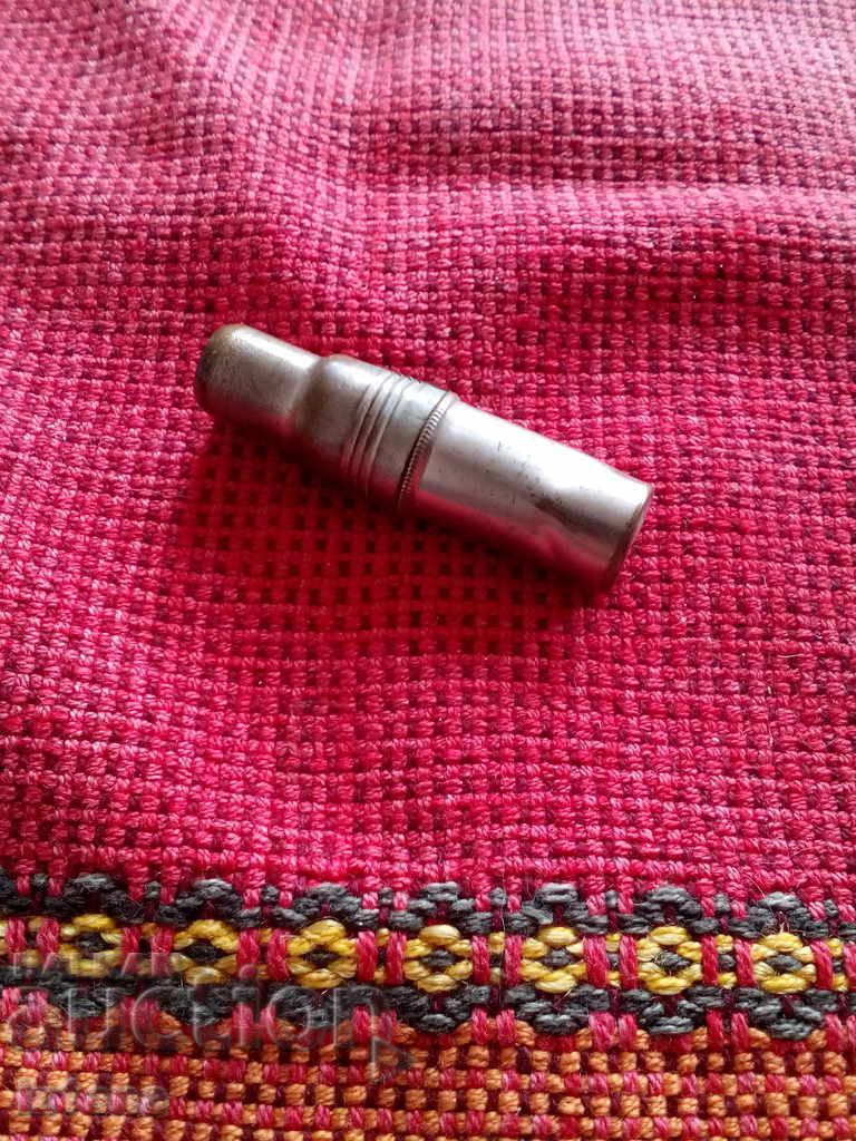 Old light bulb Old light bulb