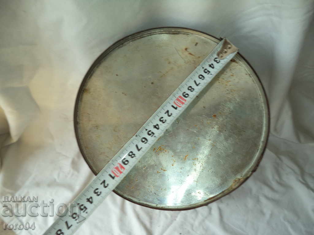 Auction LARGE STAR LAMARINE GUM Auction LARGE STAR LAMARINE GUM