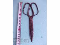 Old abadge scissors