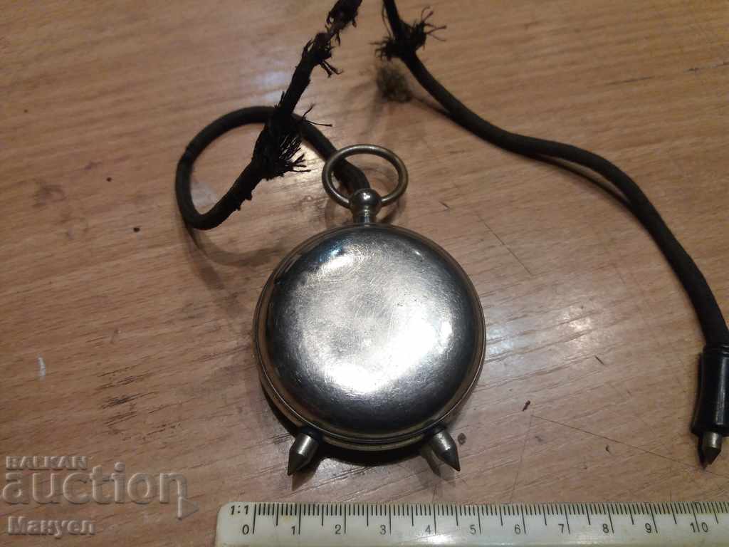 Delivery of I sell old Voltaire.RRRRR Delivery of I sell old Voltaire.RRRRR