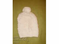 Machine knit woolen hat, white