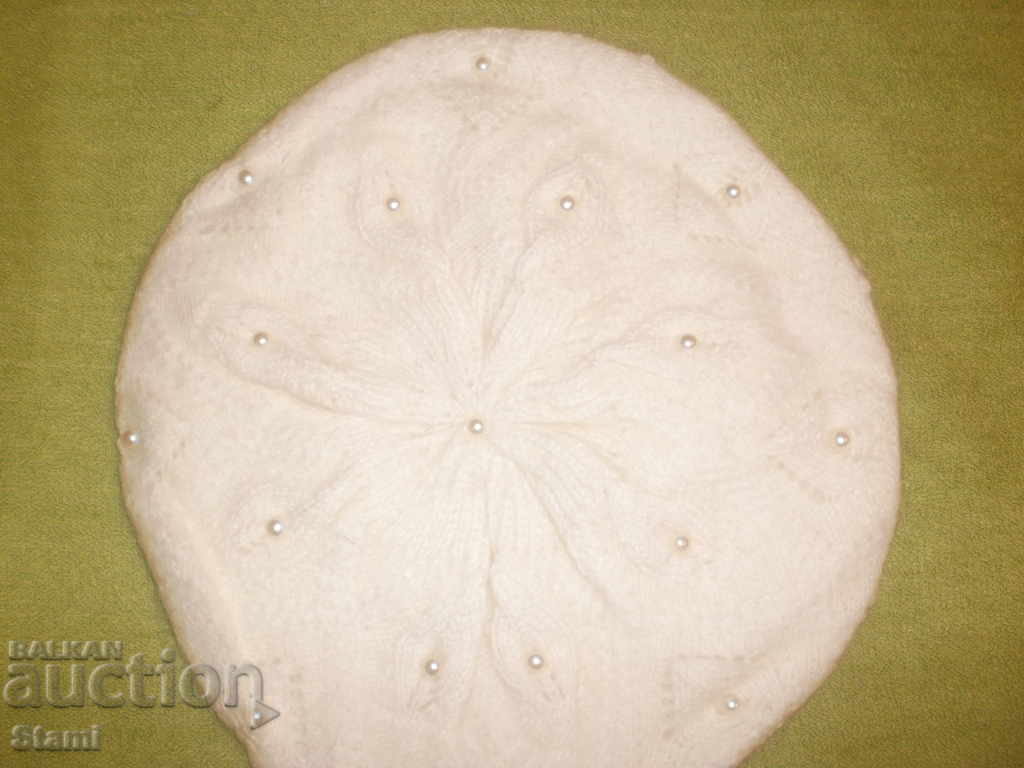 Licitație Masina tricot din burete de lână, alb