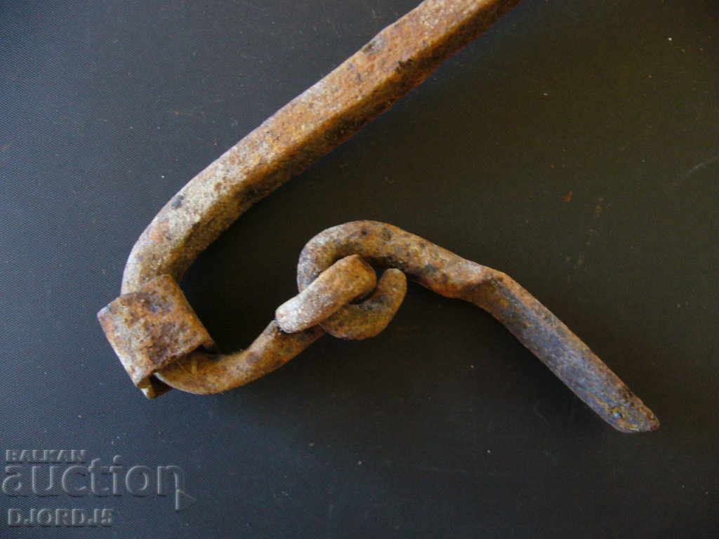 Old wrought iron with price 3.00 BGN | € 1.53 Old wrought iron with price 3.00 BGN | € 1.53