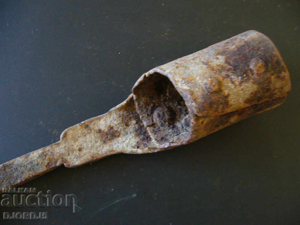 Auction Old wrought iron Auction Old wrought iron