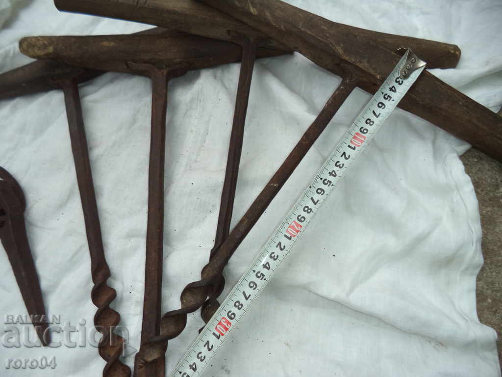 DIVERSE - COLLECTION HANDMADE WRENCH SAMOKOVSKO IRON - 5 DIVERSE - COLLECTION HANDMADE WRENCH SAMOKOVSKO IRON - 5