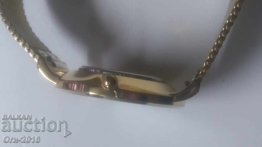 Auction  CLUSE clock