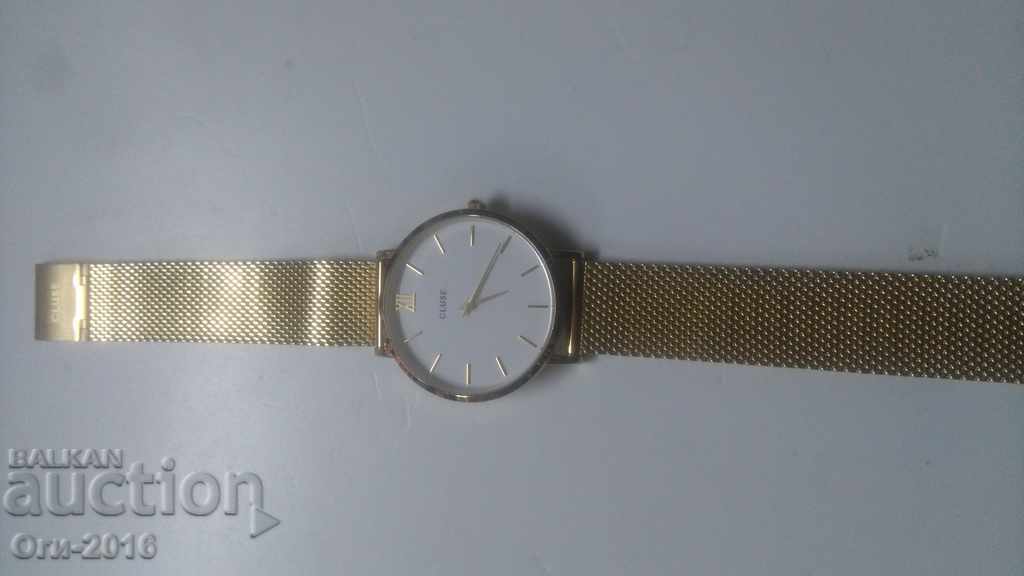 Delivery of CLUSE clock