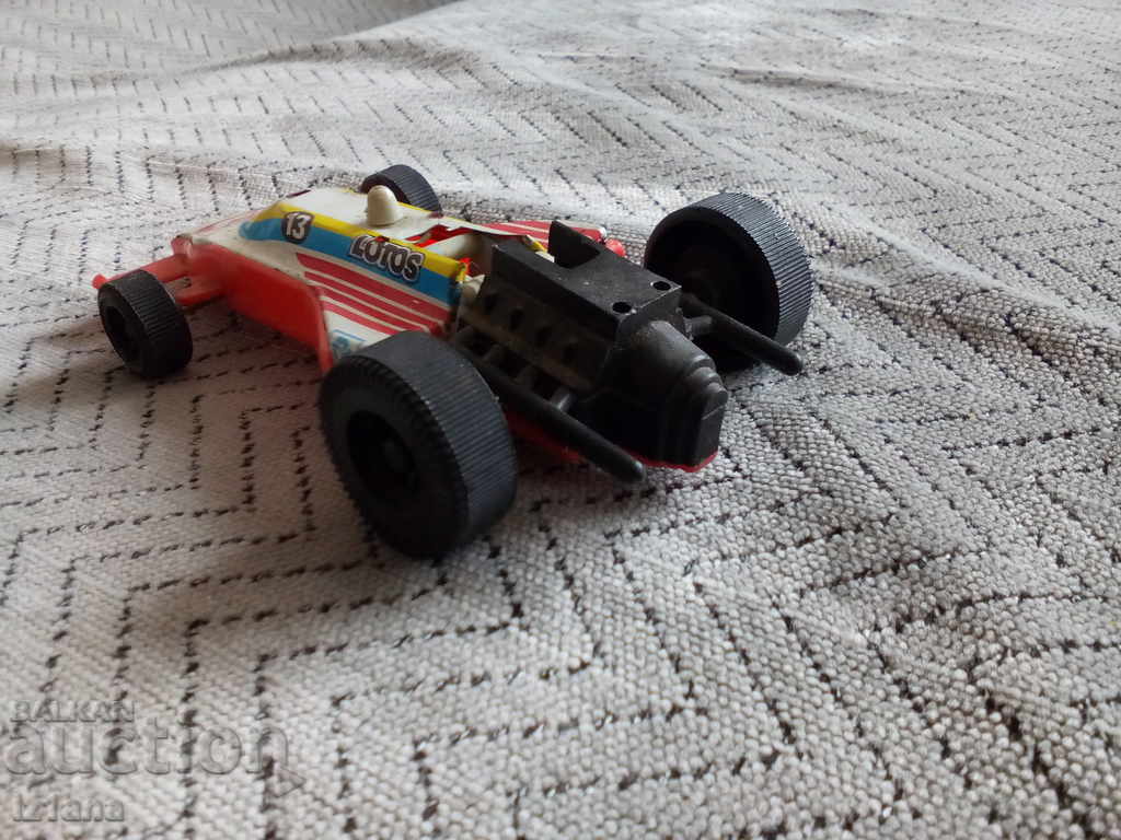 Delivery of Old stroller, toy Delivery of Old stroller, toy