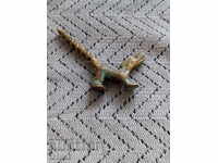 Un vechi deschizător de sticle