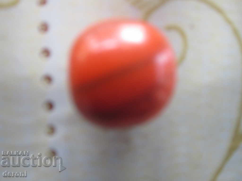 Auction  Ball Bakelite Cataline Amber 2