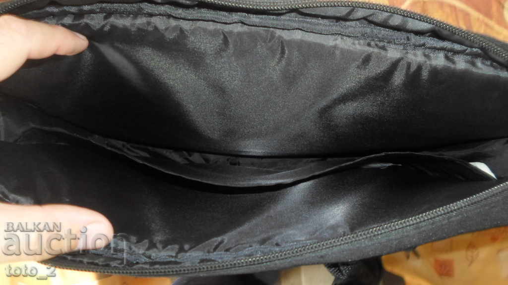 Licitație GEANT LAPTOP "TARGUS" REDUCERE !!!