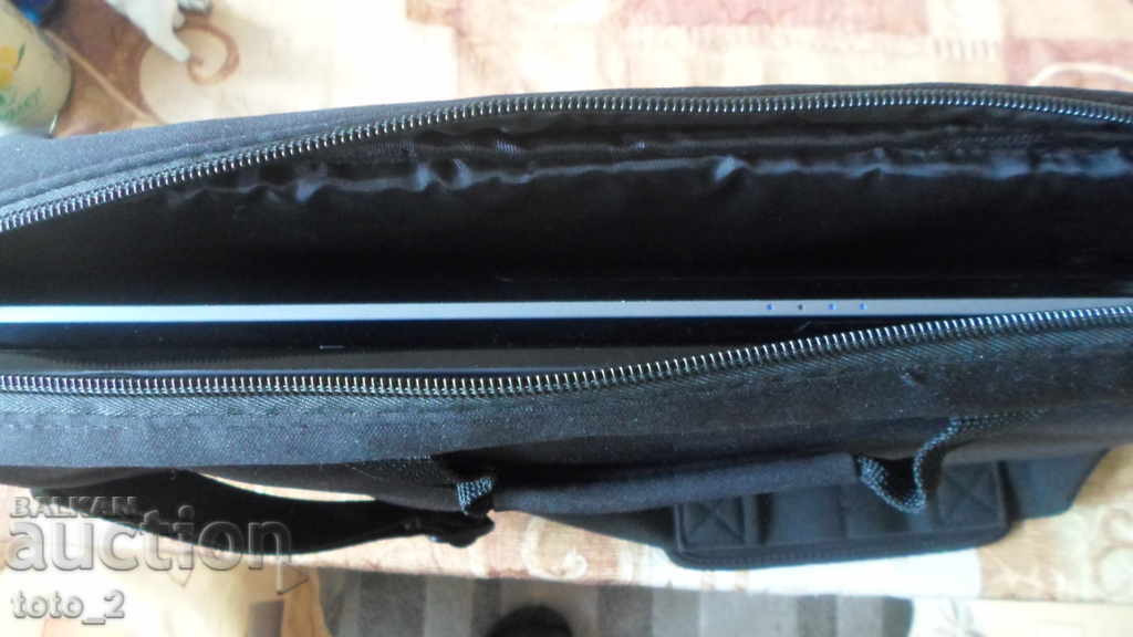 GEANT LAPTOP "TARGUS" REDUCERE !!! - 5