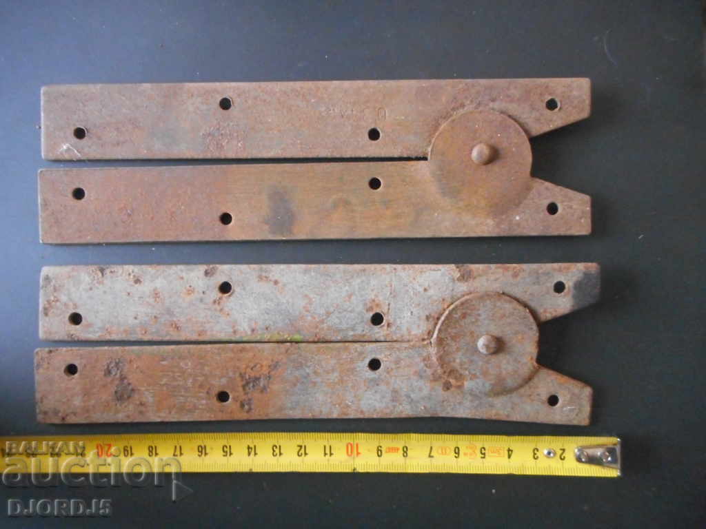 Old hinges for a wooden ladder with price 6.00 BGN | € 3.07 Old hinges for a wooden ladder with price 6.00 BGN | € 3.07