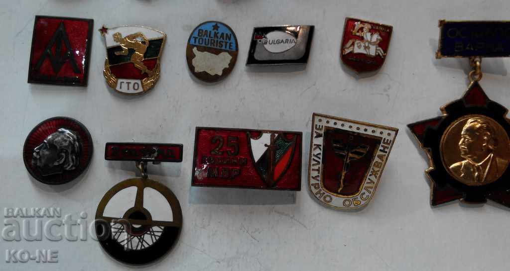 Delivery of Enamelled social badges Delivery of Enamelled social badges