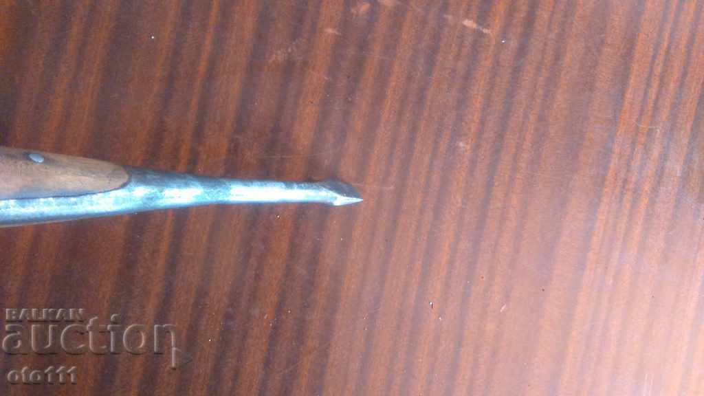 LARGE SWEDISH SCREWDRIVER - 6 LARGE SWEDISH SCREWDRIVER - 6