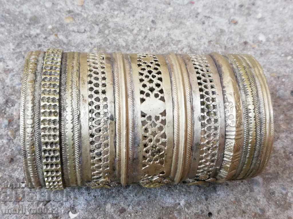 Αναγεννησιακό βραχιόλι από σατσάν κόσμημα κόσμημα κολιέ δαχτυλίδι φορεσιά - 6 Αναγεννησιακό βραχιόλι από σατσάν κόσμημα κόσμημα κολιέ δαχτυλίδι φορεσιά - 6