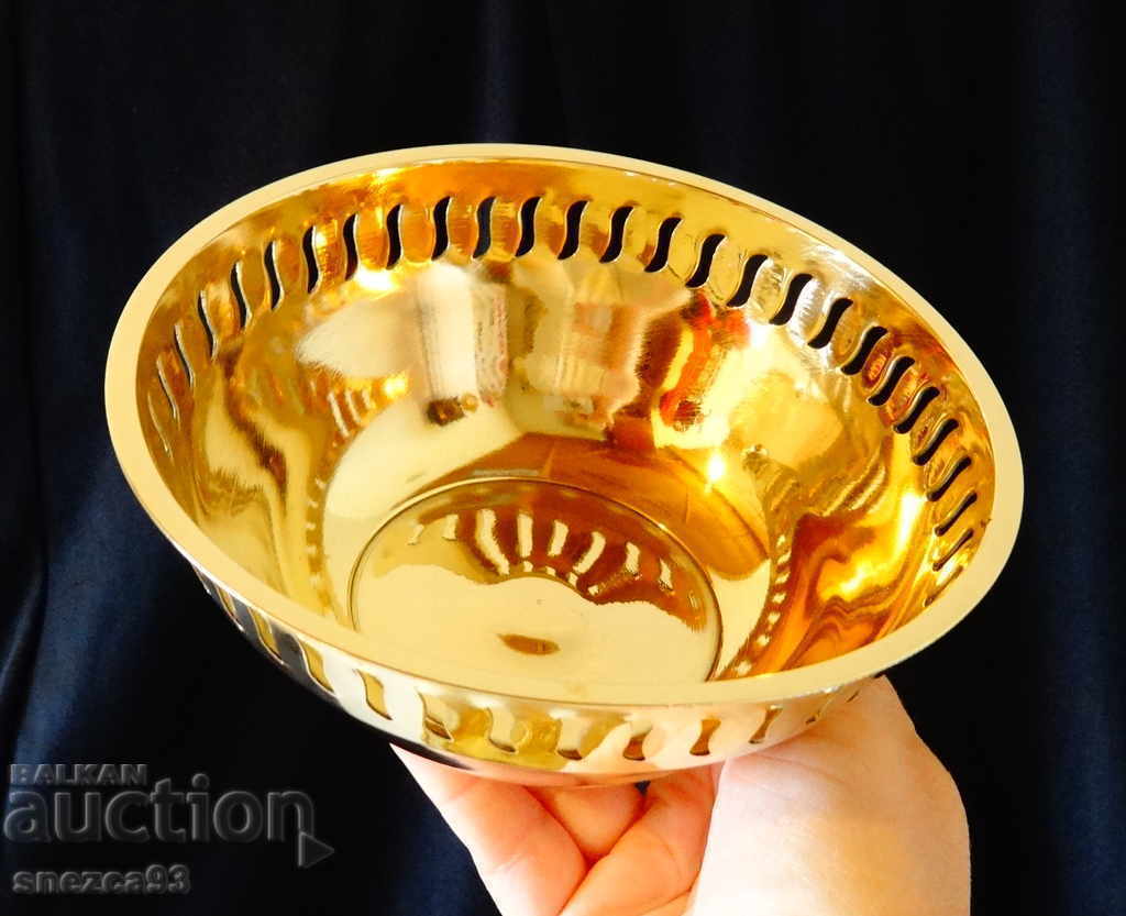 Бронзова салатиера,купа,фруктиера,ажур. Бронзова салатиера,купа,фруктиера,ажур.