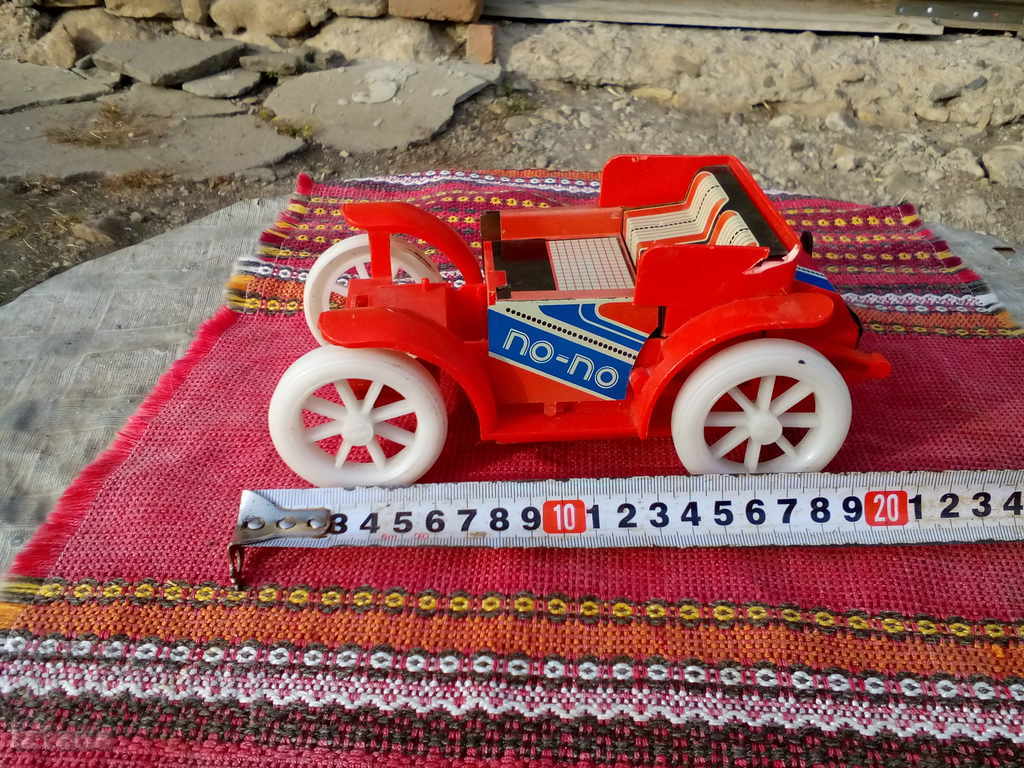 Δημοπρασία Παλιό παιχνίδι, αυτοκίνητο