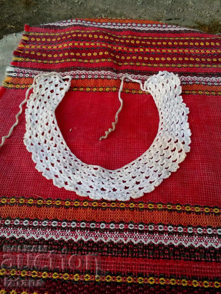 Old collar with price 12.00 BGN | € 6.14 Old collar with price 12.00 BGN | € 6.14