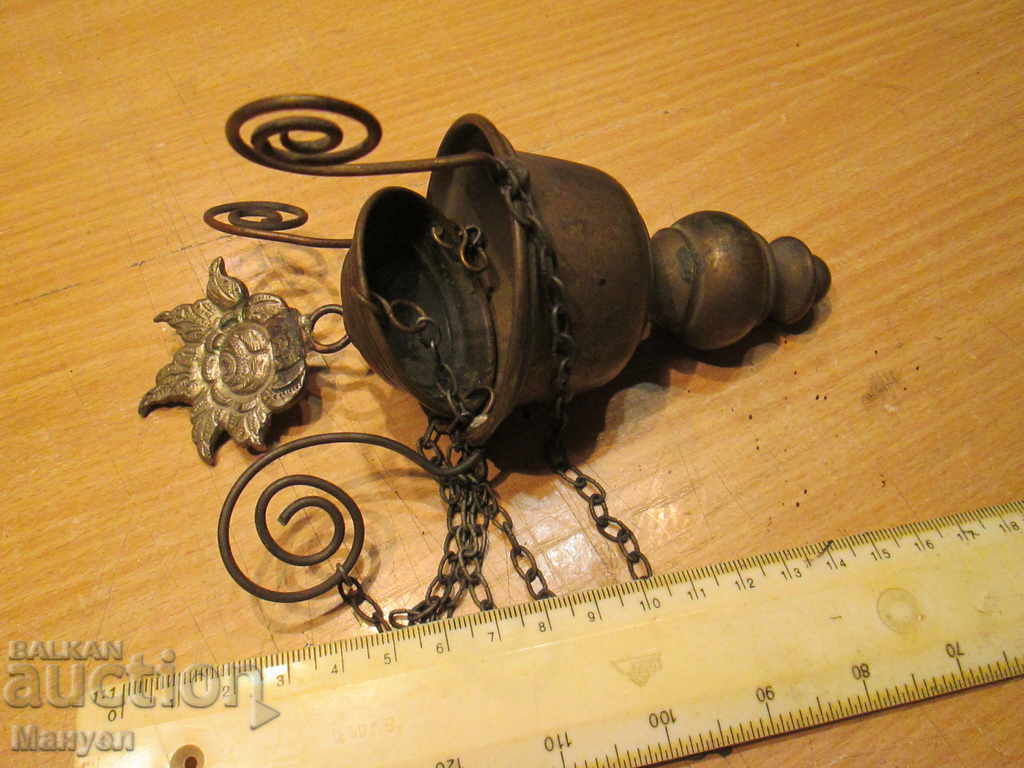 Vand un bătrân, frumos și rareori sincer. RRRRRRRRRRRRR - 7 Vand un bătrân, frumos și rareori sincer. RRRRRRRRRRRRR - 7