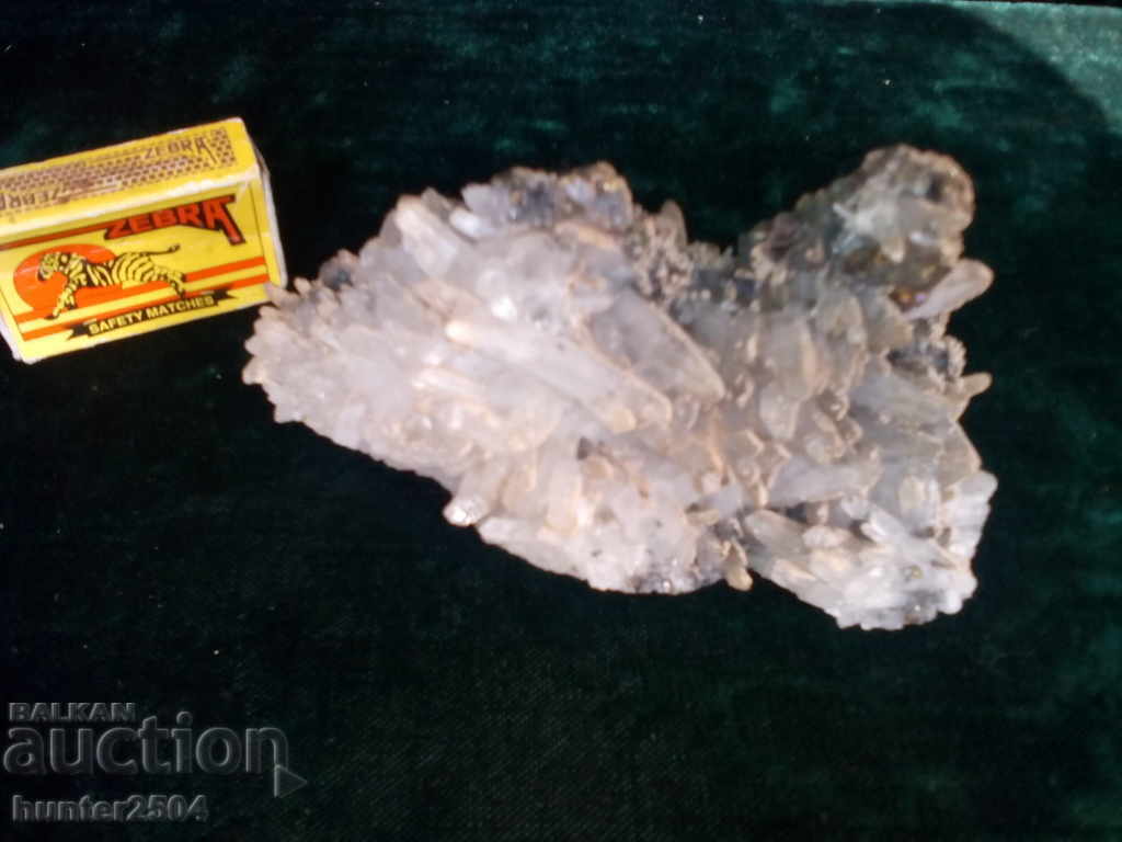 QUARTZ, druse με εκχ. κρυστάλλωση + γαλένα. R 140x80mm. με τιμή € 12.95 | 25.33 BGN