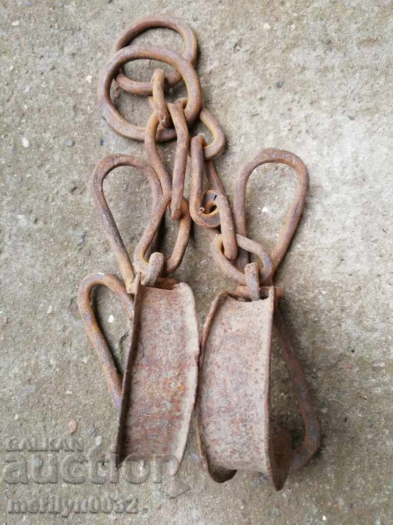 Old hand-forged buckles, chains, shackles, shackles with price 43.00 BGN | € 21.99 Old hand-forged buckles, chains, shackles, shackles with price 43.00 BGN | € 21.99