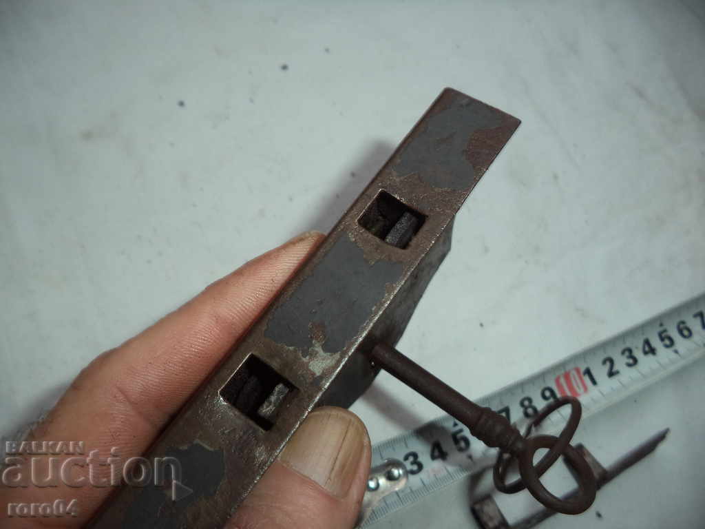 OLD LOCK WITH BELL - WORKING - 5 OLD LOCK WITH BELL - WORKING - 5