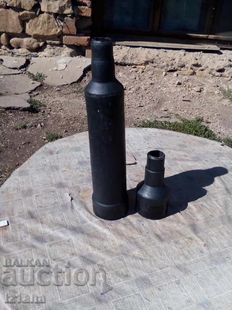 An old cable socket - 5 An old cable socket - 5